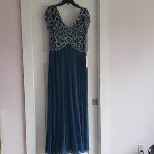 Formal dress. New Years Eve dress. Special event, gala, mother of the bride.